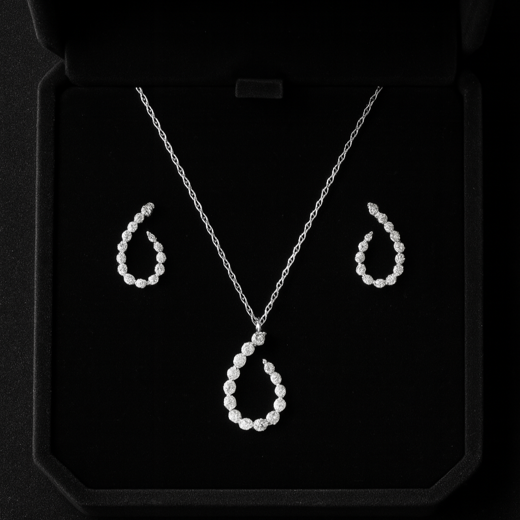 The Loop Diamond Set