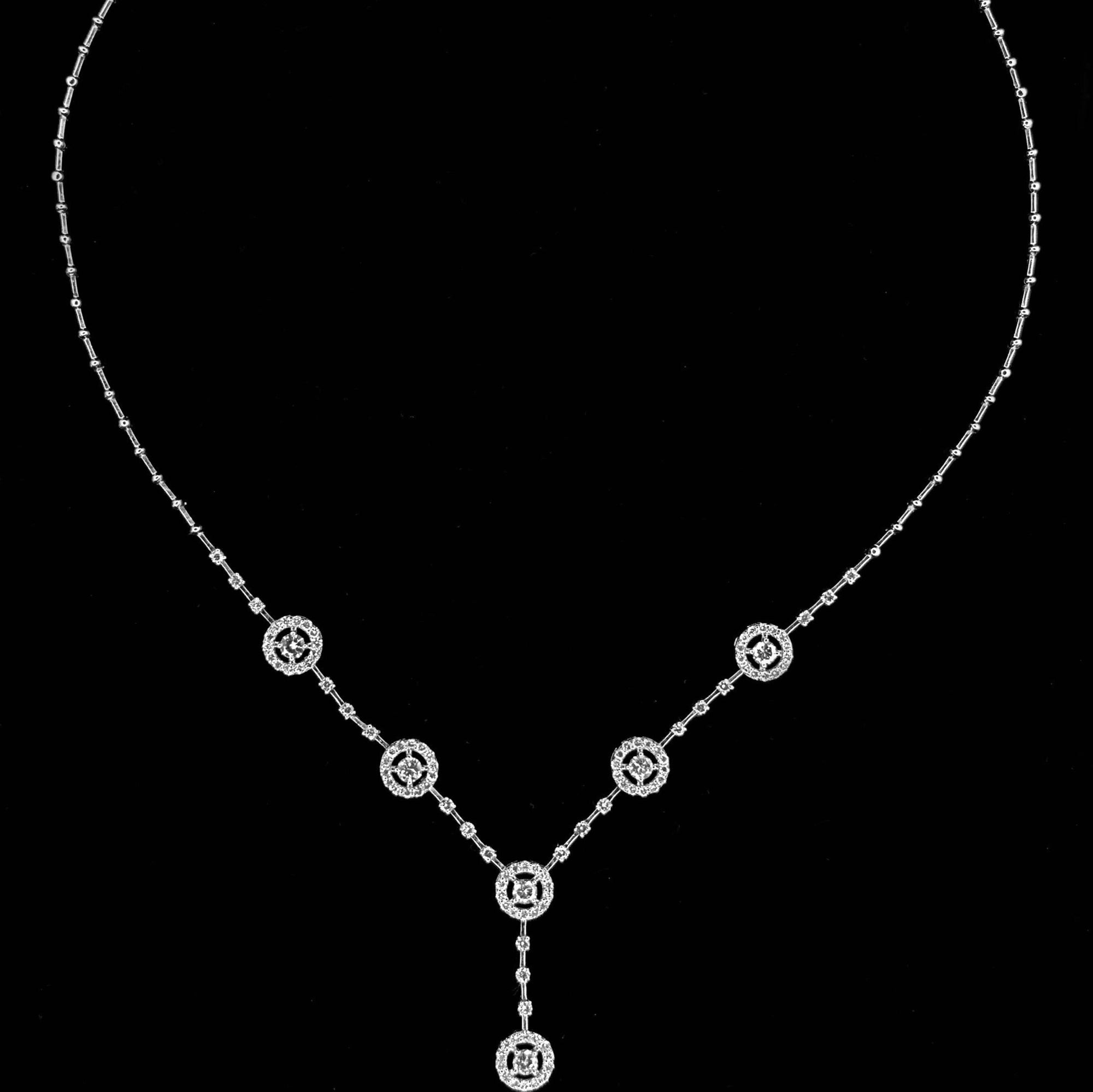 Lignées de Diamant Diamond Necklace